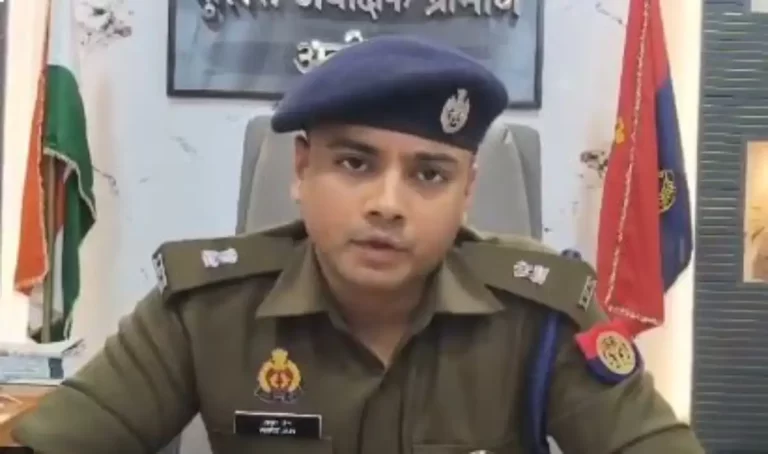 अलीगढ़ की सुर्खियां: साइबर ठगी पर सख्ती, 2500 मोबाइल नंबर ब्लॉक