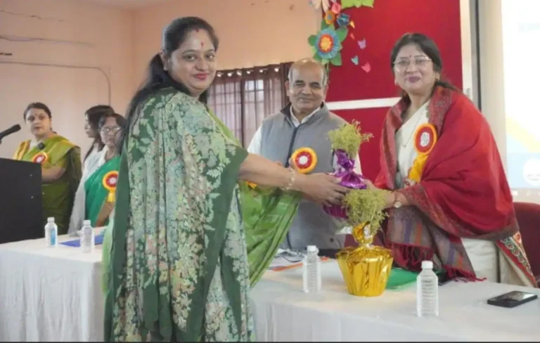 बाल-केंद्रित और मूल्य-आधारित शिक्षा को आज की आवश्यकता : डॉ. वर्णिका