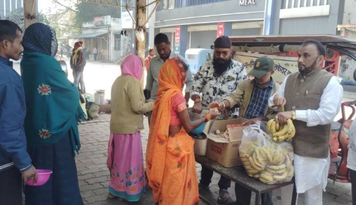 2100 दिनों से अवाम-ए-हिंद की मानवता की सेवा जारी