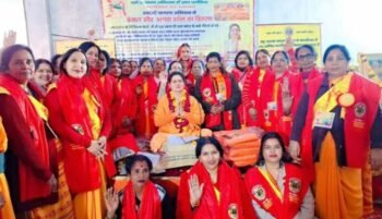 सपना गोयल ने ठिठुराती ठंड में बांटे कंबल, लौटाई मुस्कान