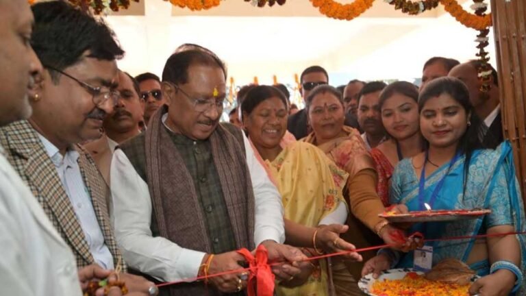 बगीचा में जिंदल फाउंडेशन ने लगाया विशाल हेल्थ कैंप