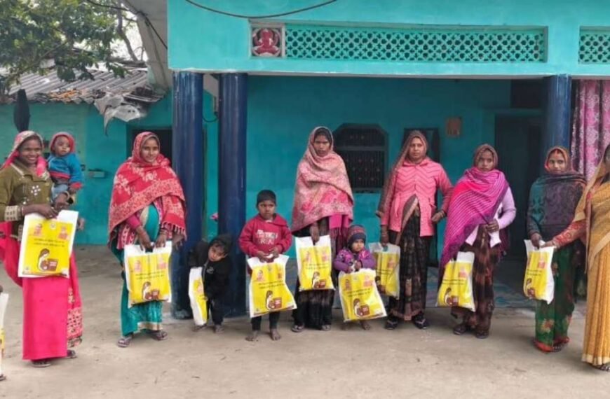बोर्रा गांव में पोषाहार किट वितरण