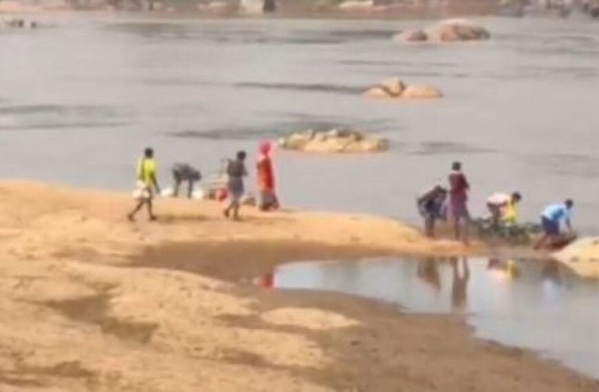 इंद्रावती नदी में यात्रियों से भरी नाव पलटी