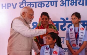बेटियों को समय पर कराएं एचपीवी टीकाकरण