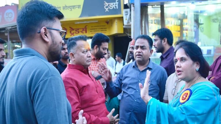 भाठागांव रोड में बार-बार पाईप लाईन लीकेज से महापौर नाराज