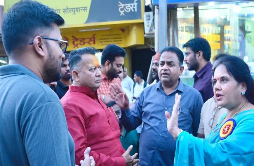 भाठागांव रोड में बार-बार पाईप लाईन लीकेज से महापौर नाराज