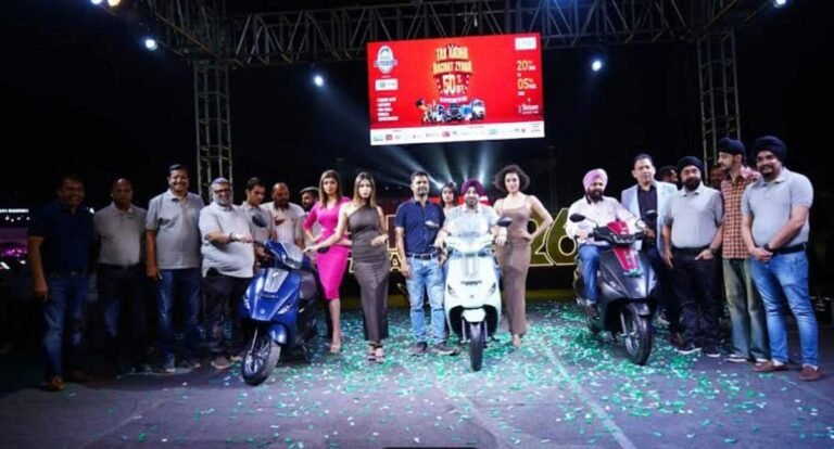 राडा आटो एक्सपो