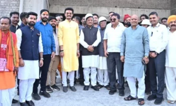 Vishnu Deo Sai reviews construction of Jagdev Ram Uraon Kalyan Ashram Hospital