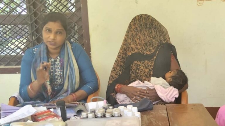 बोर्रा में लगा नियमित टीकाकरण कैंप, लगाए गए टीके