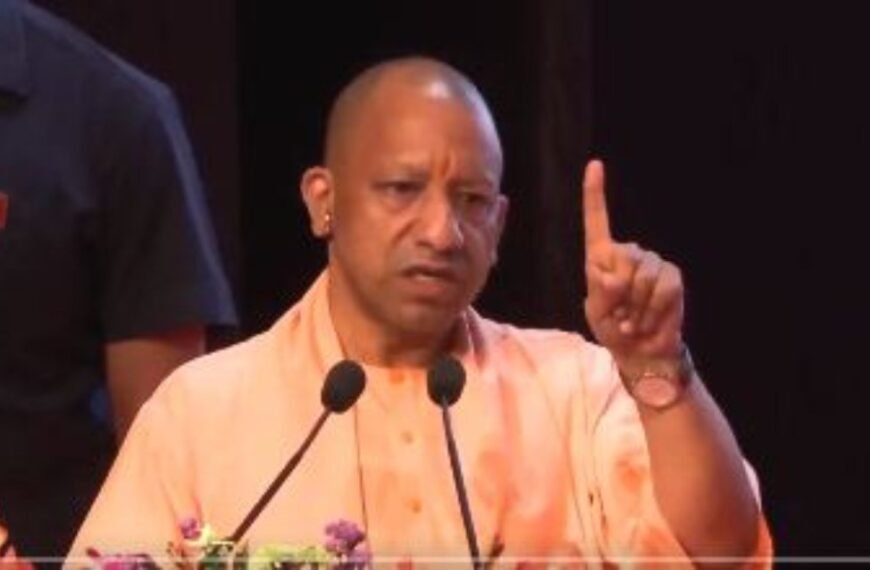 स्मार्ट फोन देगी योगी सरकार