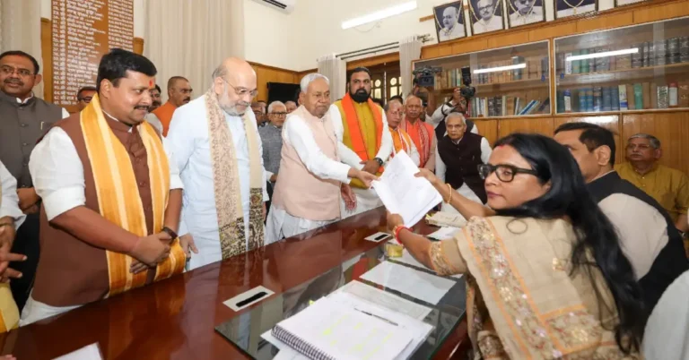 नीतीश, नवीन और उपेन्द्र ने एक साथ राज्यसभा के लिए किया नामांकन