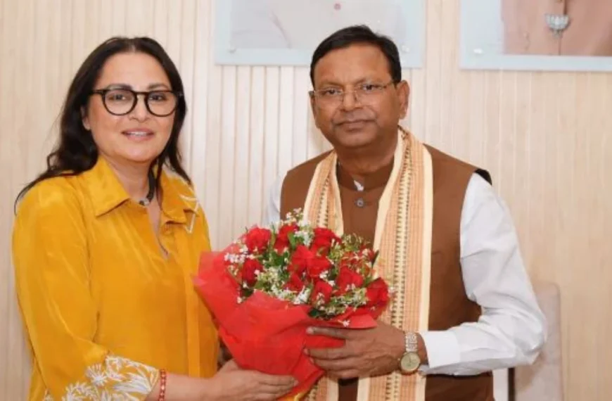 जया प्रदा ने यूपी बीजेपी अध्यक्ष पंकज चौधरी से की मुलाकात