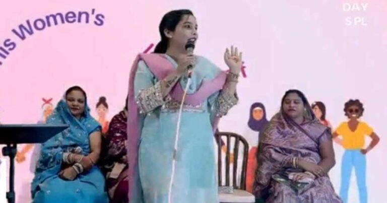 खैरागढ़ में कलाकारों की दुनिया ने प्रतिभाशाली महिलाओं का किया सम्मान