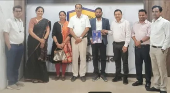 चंदूलाल चंद्राकर की पत्रकारिता पर अमितेश ने किया रिसर्च