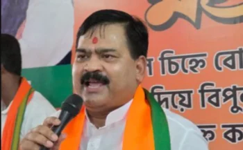 Pratapgarh Receives Amrit Bharat Train