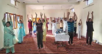 नियमित योग स्वस्थ एवं संतुलित जीवन का आधार