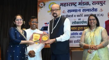 समाज में डॉक्टर और चार्टर्ड अकाउंटेंट दोनों की भूमिका महत्वपूर्ण: राज्यपाल