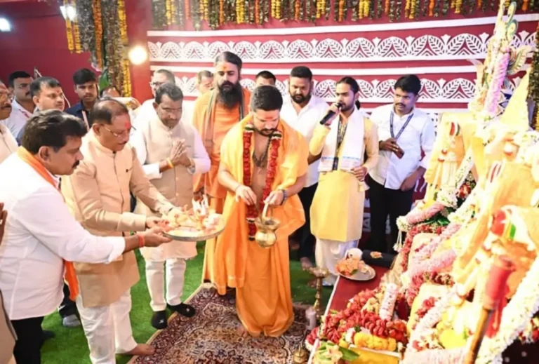 मुख्यमंत्री ने की भगवान जगन्नाथ, बलभद्र एवं माता सुभद्रा की पूजा