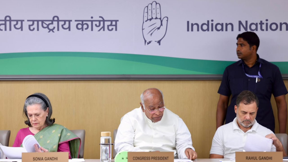 चंदा चोरी मामले को लेकर देश भर में प्रदर्शन करेगी कांग्रेस