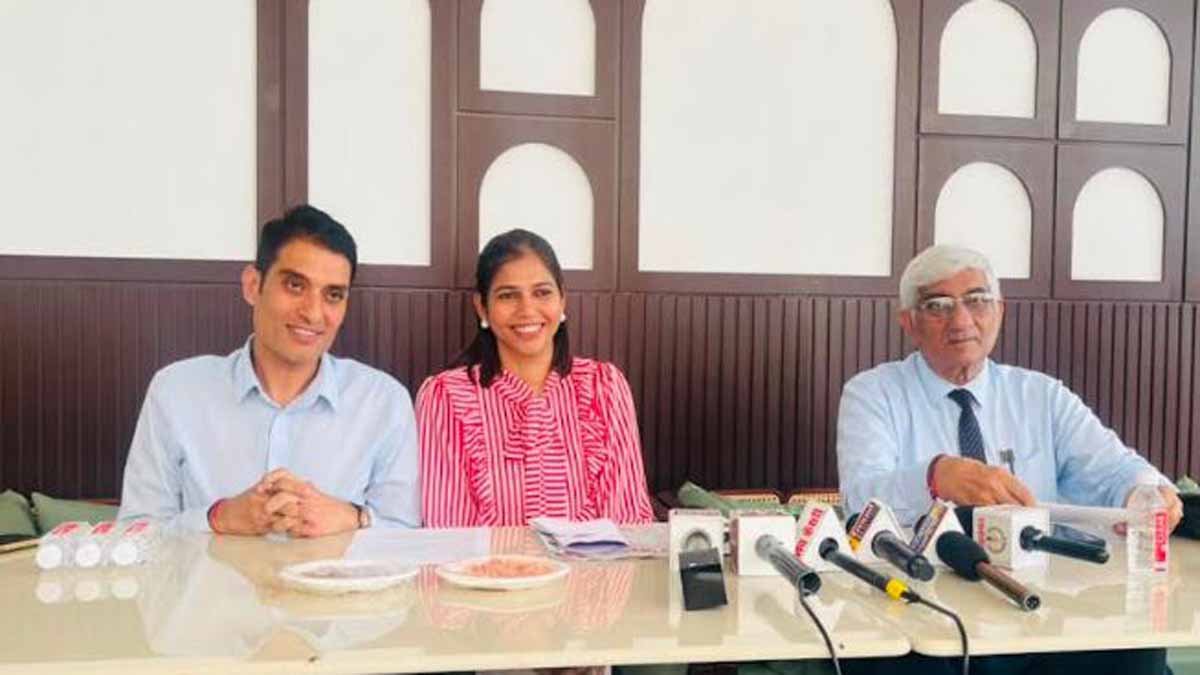 न्यू देहली स्वीट्स-गोल्ड