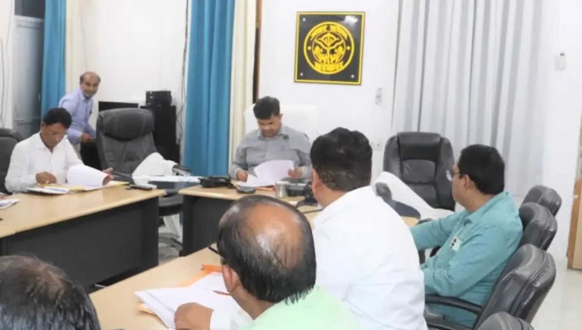 संचारी रोग नियंत्रण अभियान में गांव-गांव होगी फागिंग, सीडीओ ने दिए निर्देश