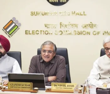 चुनाव आयोग पर उठे सवाल पर लेख