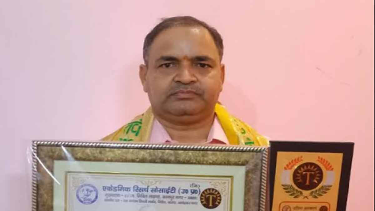 डॉ. संतोष शुक्ल को आचार्य नरेन्द्र देव सम्मान