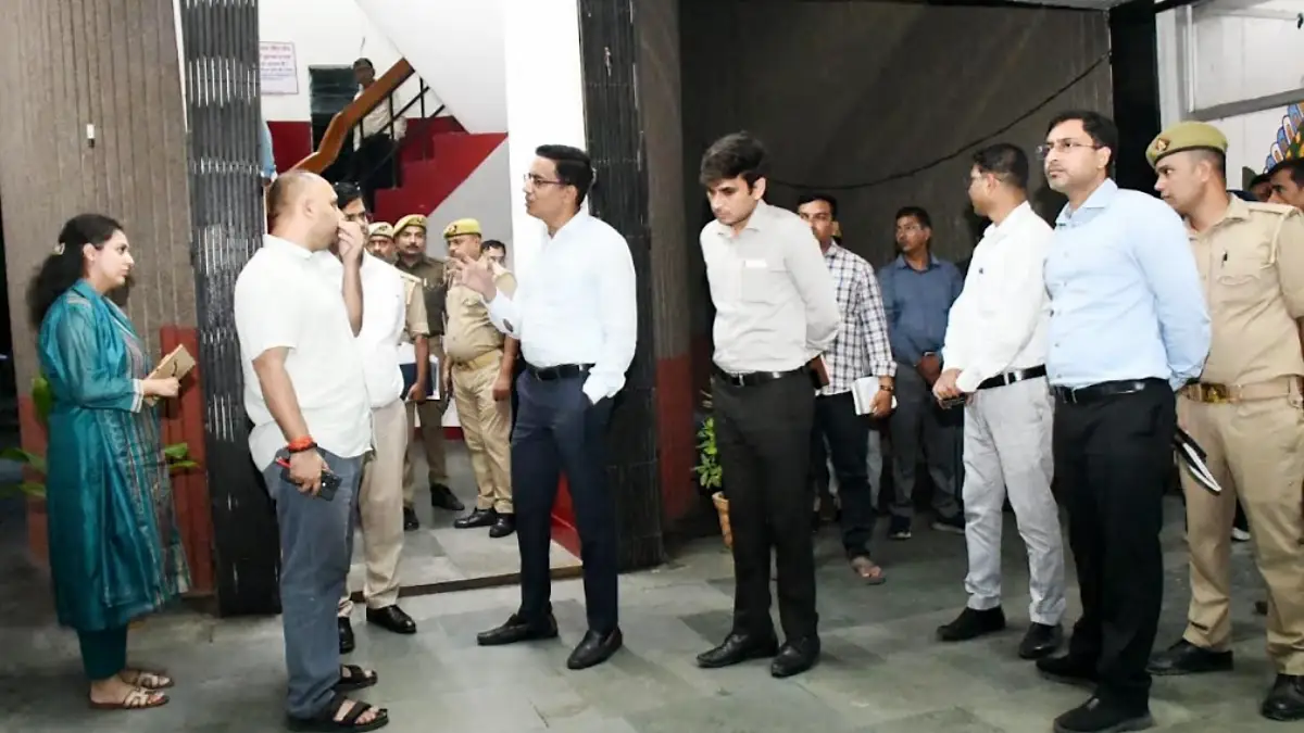प्रतापगढ़ में मातृ-मृत्यु दर अधिक, मंडलायुक्त ने रोका सीएमओ का वेतन