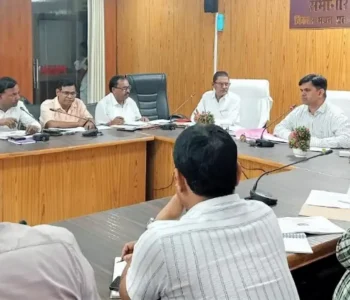 प्रतापगढ़ में स्वास्थ्य योजनाओं की प्रगति खराब