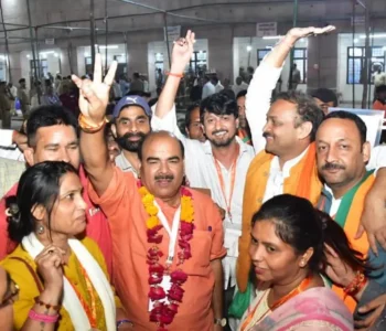 शिक्षक एमएलसी चुनाव में उमेश द्विवेदी लगातार तीसरी बार रिकार्ड मतों से जीते
